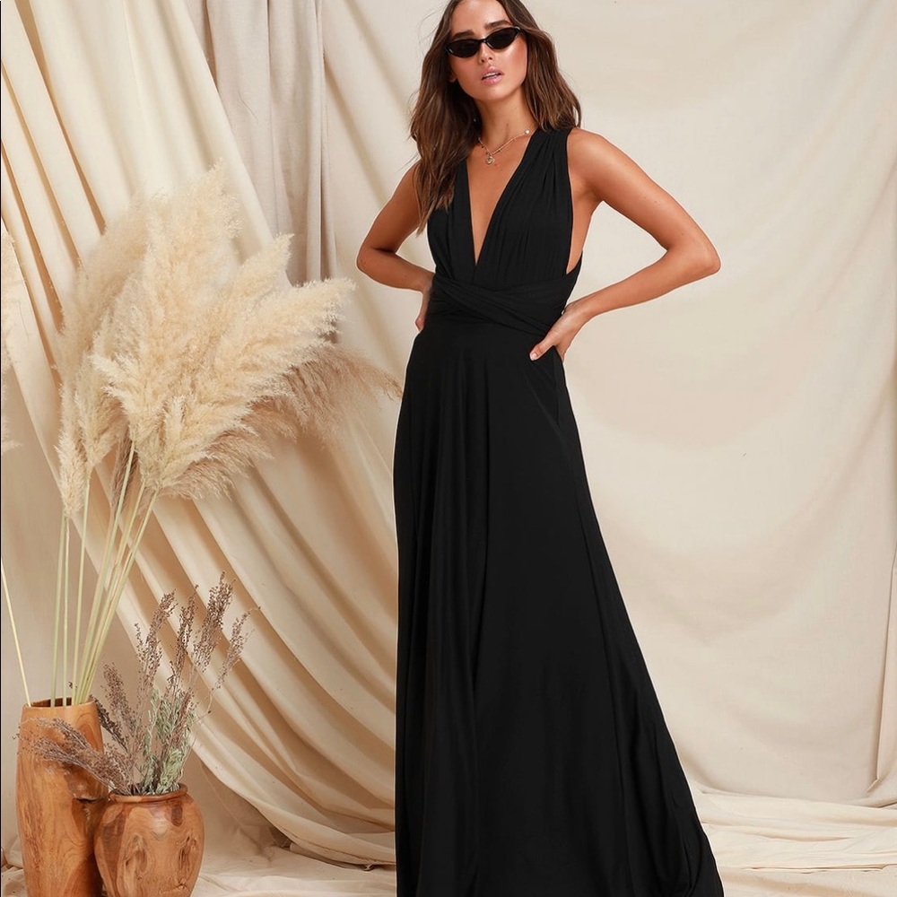 Lulu’s Tricks of the Trade Black Maxi Dress